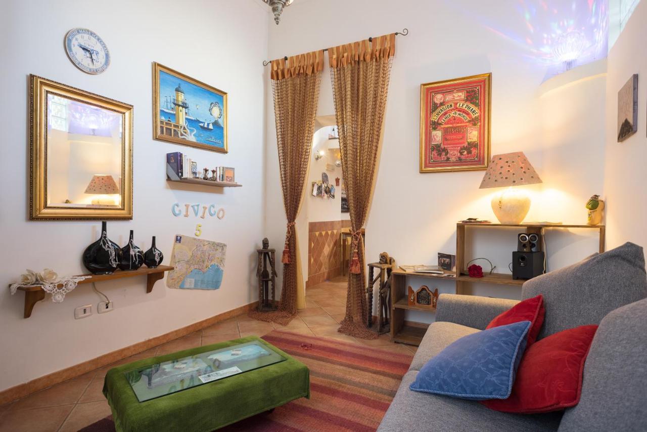 Apartament Civico 5 Appartament Napoli Centro Zewnętrze zdjęcie